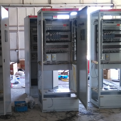 PLC控制柜（2）